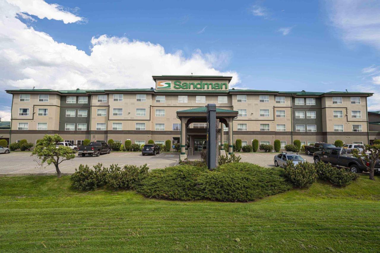 Sandman Hotel Quesnel Buitenkant foto