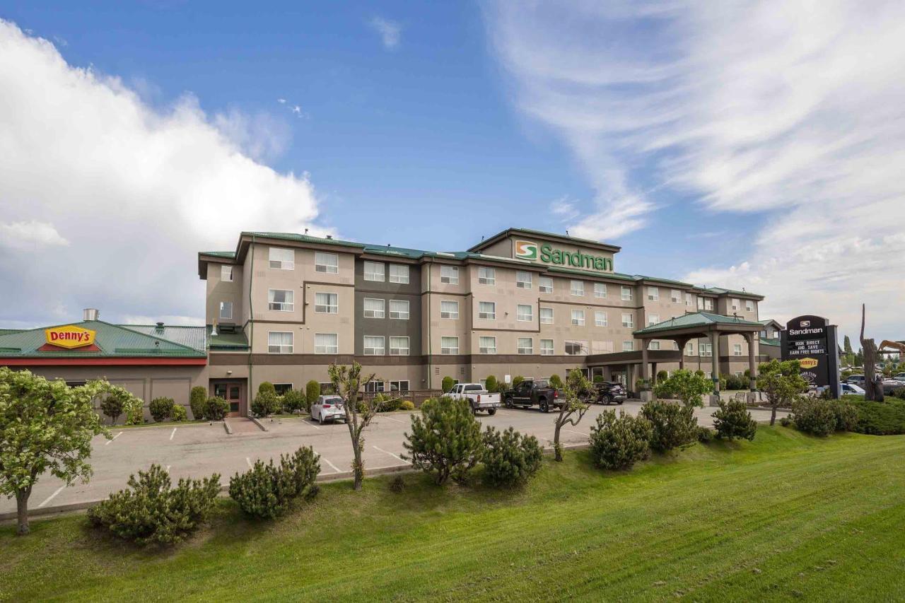 Sandman Hotel Quesnel Buitenkant foto