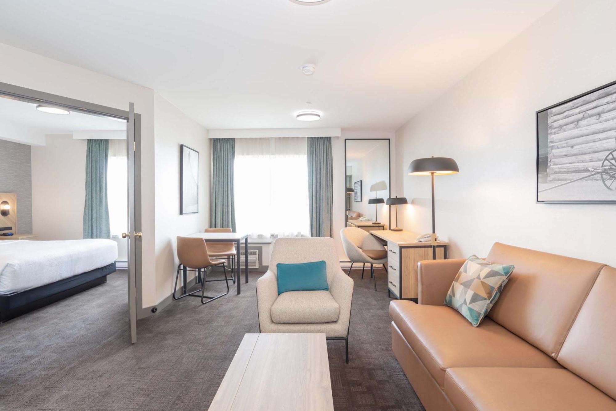 Sandman Hotel Quesnel Buitenkant foto