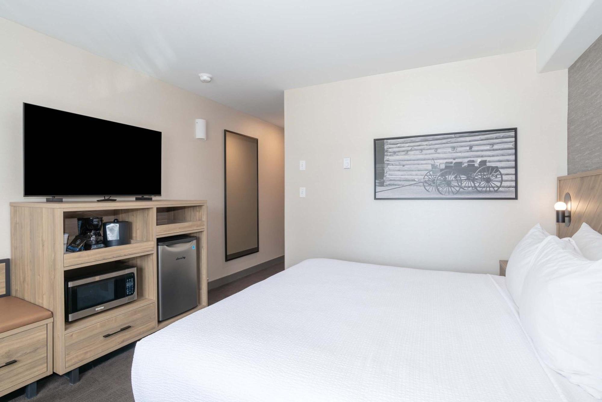 Sandman Hotel Quesnel Buitenkant foto