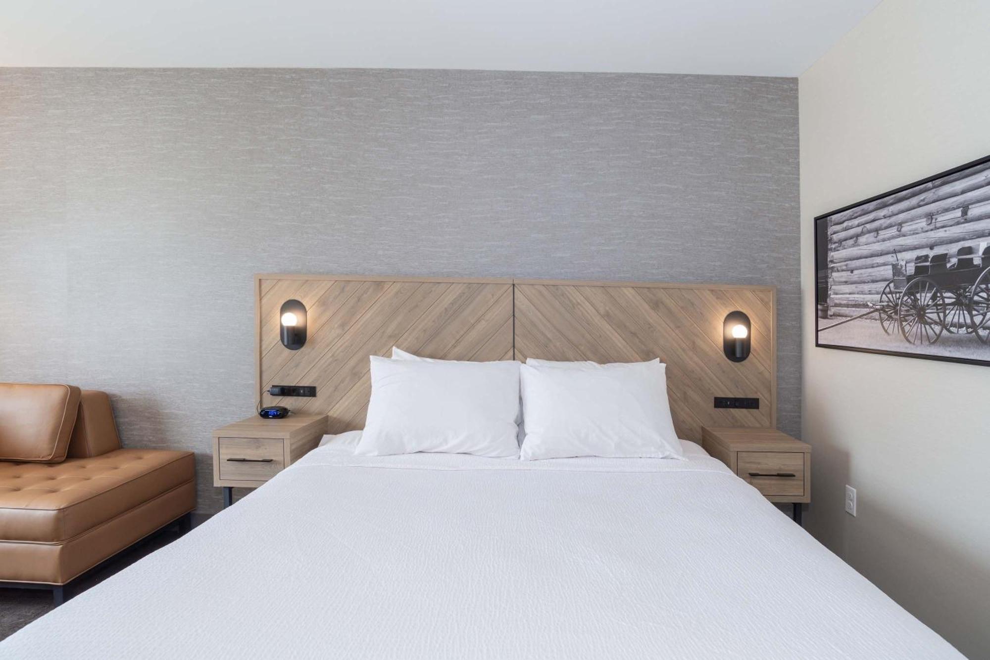 Sandman Hotel Quesnel Buitenkant foto