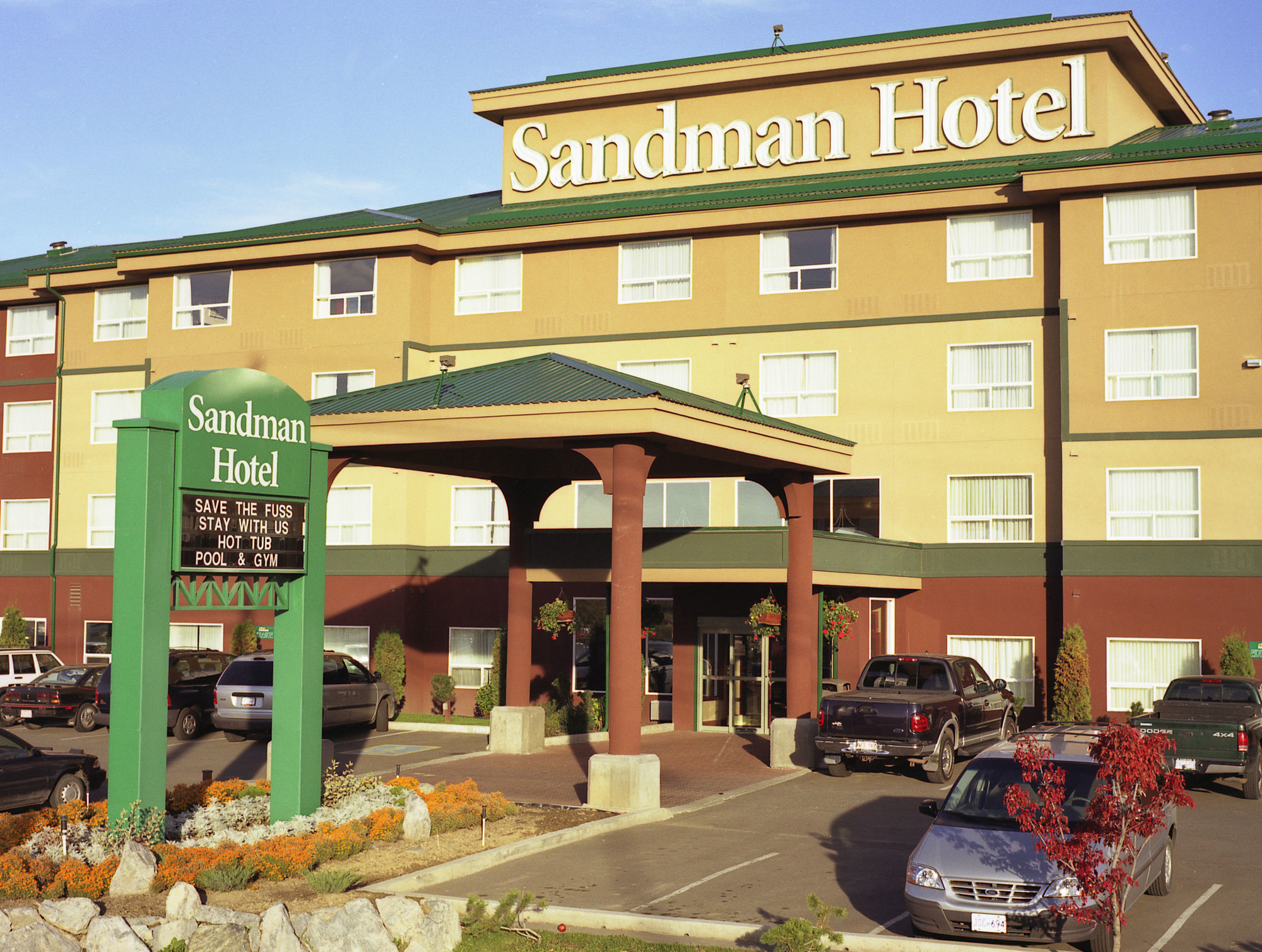 Sandman Hotel Quesnel Buitenkant foto