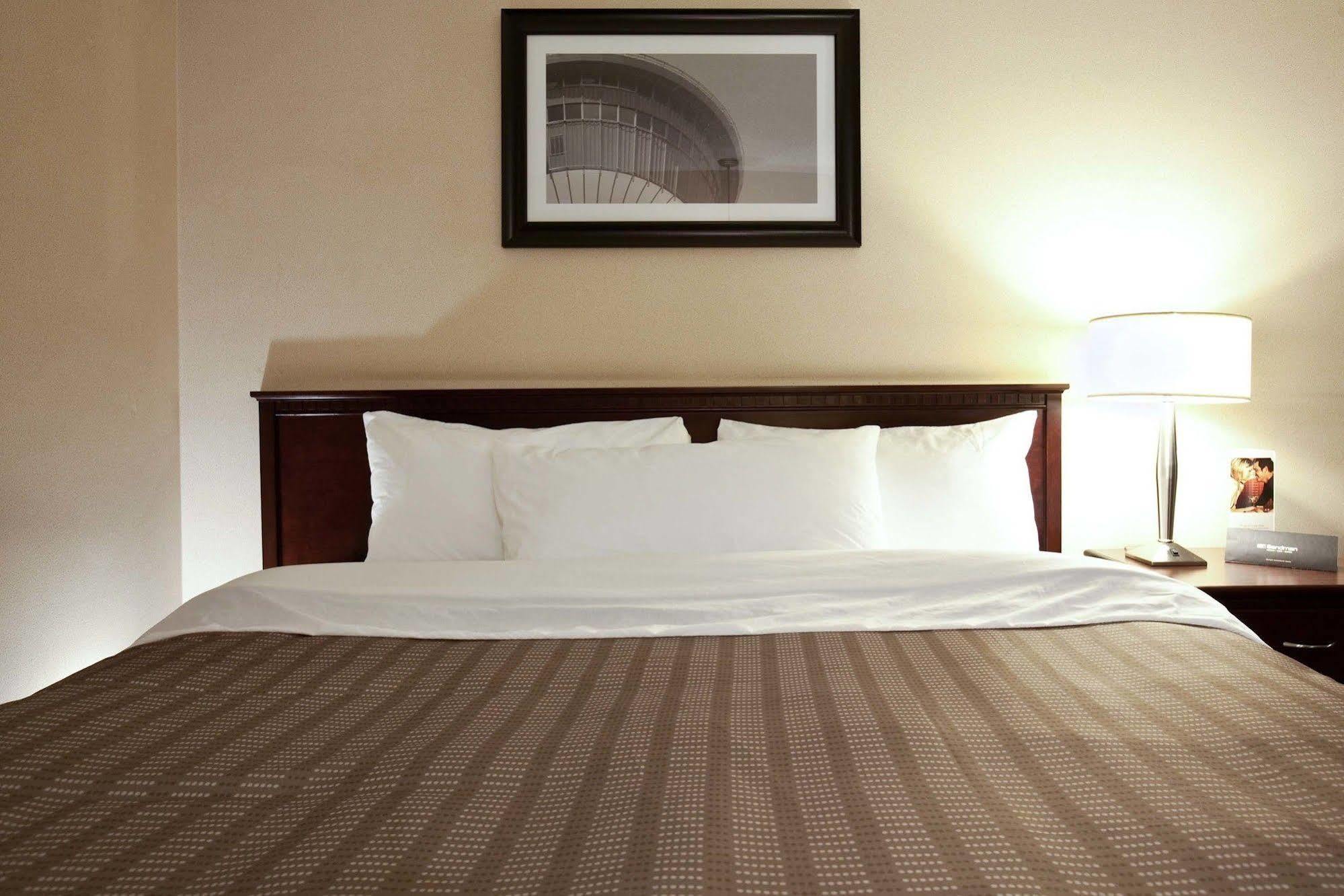 Sandman Hotel Quesnel Buitenkant foto